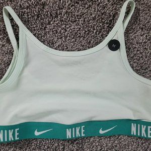 Nike Girls Sports Bra - Medium